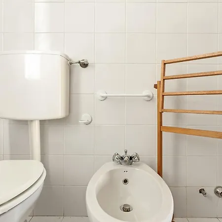 Sweet Lemna Apartment Moltrasio